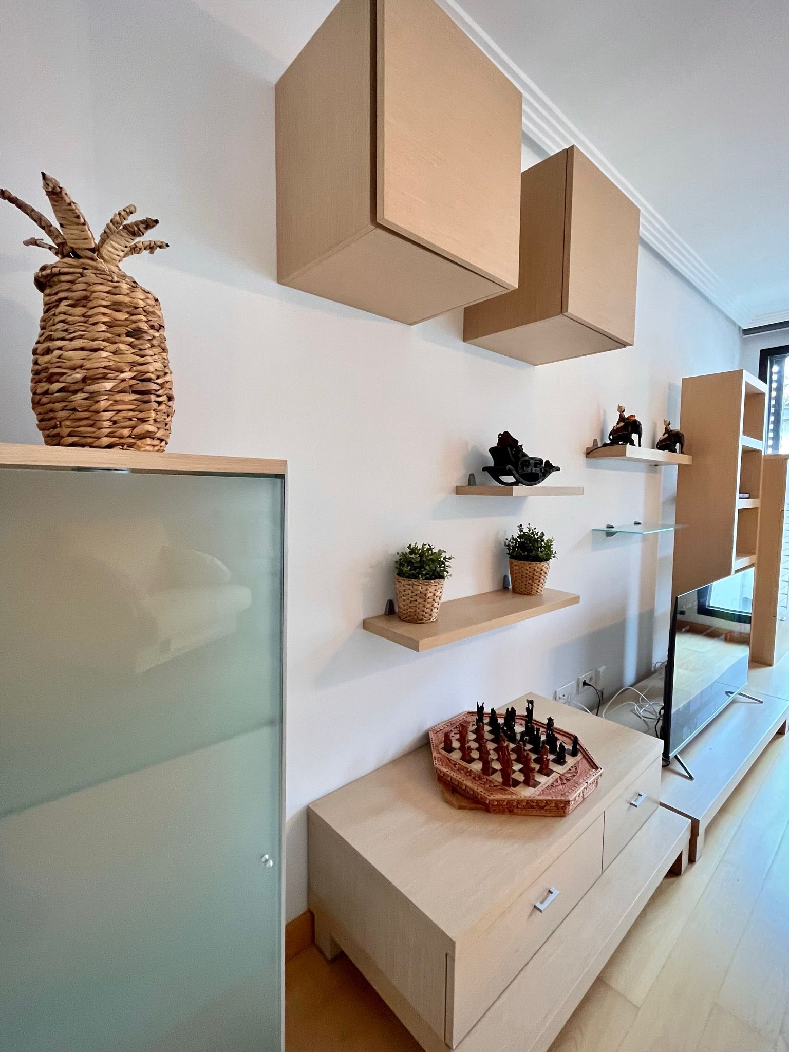 varwwwvhostsaviratodesign comatuairehome aviratodesign comwp contentuploads jpg